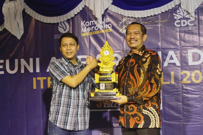 Dua Dekade ITB STIKOM Bali Momentum Menuju Ranking 300 Dunia
