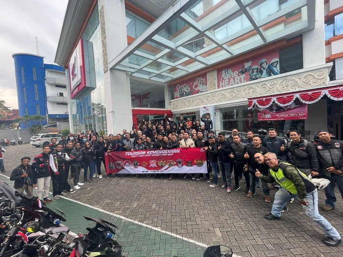 Touring Gabungan Honda PCX Sambut Kemerdekaan Bareng 11 Komunitas