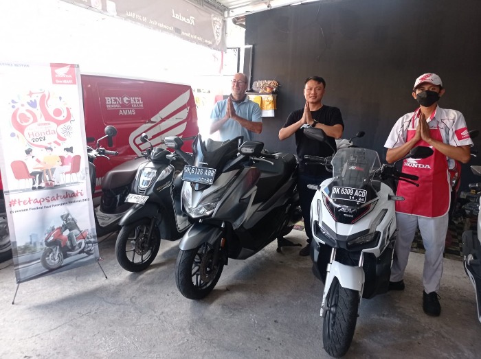 Sambut Hari Pelanggan, Astra Motor Bali Berikan Service Gratis