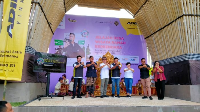 Adira Finance – Kemenparekraf Resmikan Carangsari Sebagai Desa Wisata Ramah Berkendara