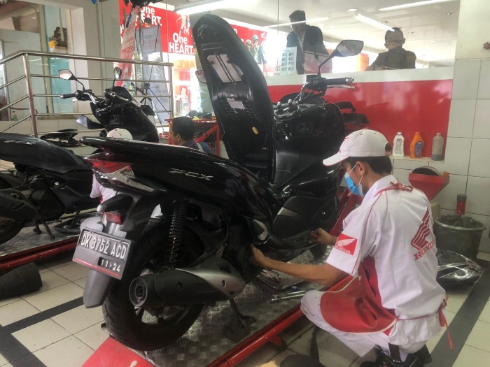 “Weekend Deal” Khusus Perawatan Motor di Bengkel Astra Motor