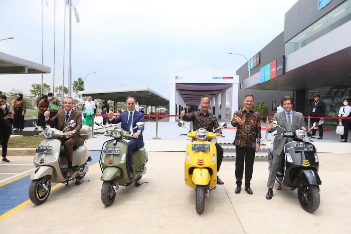 Perkuat Komitmen dan Kehadiran Industrial, Piaggio Group Resmikan Pabrik di Indonesia