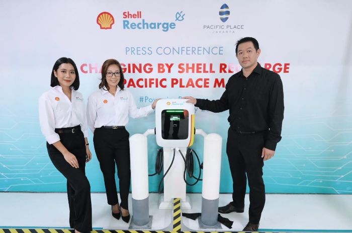 Shell Hadirkan SPKLU, Shell Recharge, di Mal Pacific Place