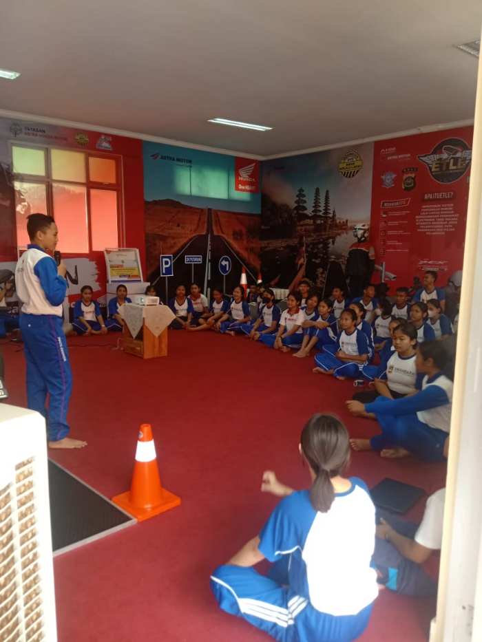 Sebarkan Keselamatan #Cari_Aman Melalui Saturday With User SMANBARA