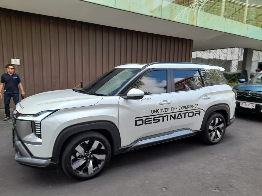Mitsubishi Ajak wartawan dan loyal customer Ikuti Test Drive Destinator