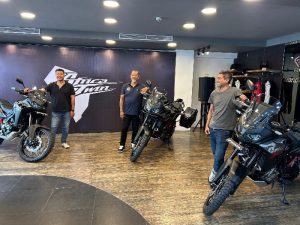AMB Umumkan 3 Konsumen Pertama Pemilik CRF1100L Africa Twin Terbaru