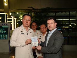 Autogate Imigrasi Menggagalkan WN US Pelaku Pembunuhan yang Akan Masuk ke Indonesia