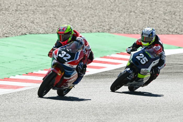 Ramadhipa Impresif, Melesat Raih Podium Perdana di Moto3 Junior Barcelona