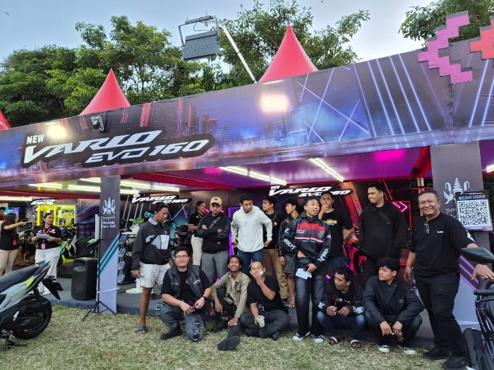 Ratusan Bikers Honda Ramaikan RPE New Honda Vario EVO 160 Lewat City Rolling #Cari_Aman